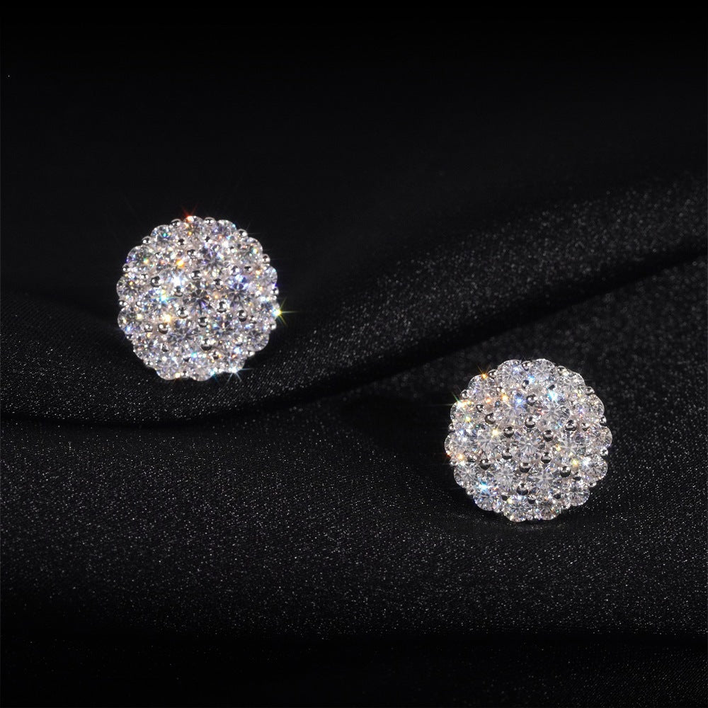 Roveo Pavé Halo Stud Earrings