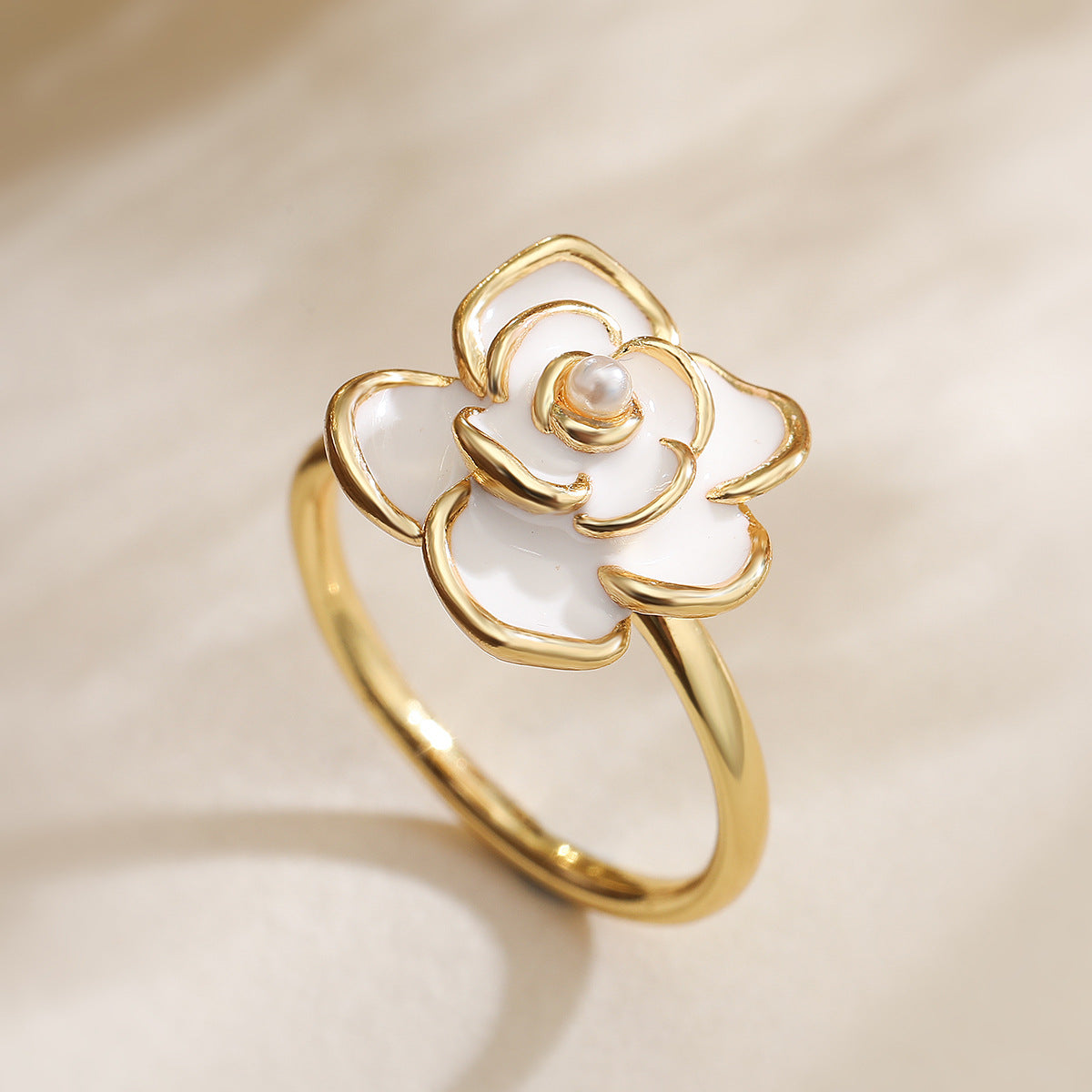 Roveo Butterfly Bloom Ring