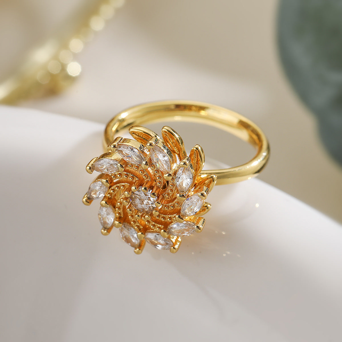 Roveo Butterfly Bloom Ring