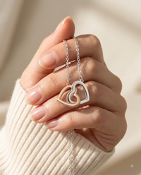 Roveo Interlocking Hearts Necklace
