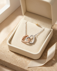 Roveo Interlocking Hearts Necklace